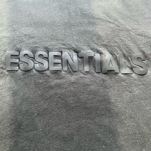 FEAR OF GOD ESSENTIALS MENS T-SHIRT - Picture 2 of 5